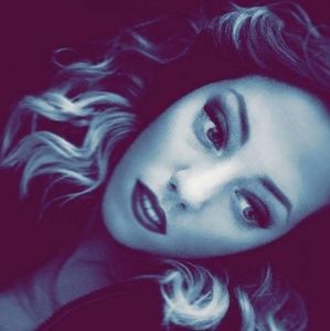 Meet your Posher, Jewelz